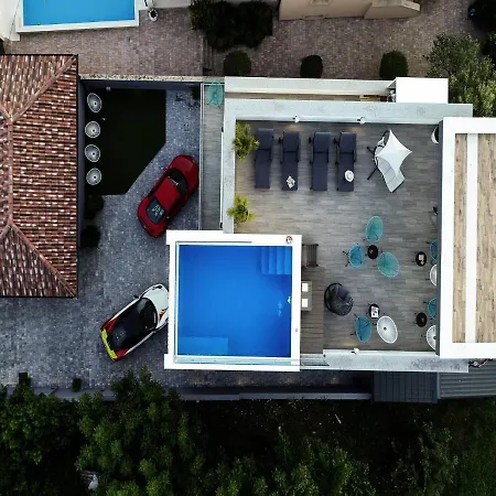 Unique Xxl With Pool And Roof Terrace *