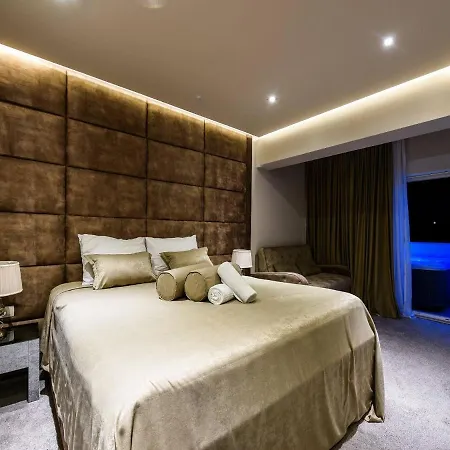Unique Xxl With Pool And Roof Terrace Вилла